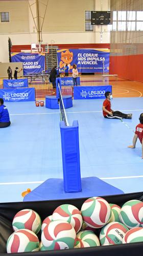 Voleibol sentado y para tenis de mesa continúan su preparación en sede Legado de la VIDENA