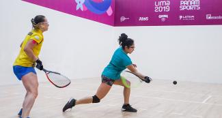 Cristina Amaya from Colombia and Valeria Centellas from Bolivia competing in the preliminary round of the racquetball match held at the Callao Regional Sports Village at Lima 2019