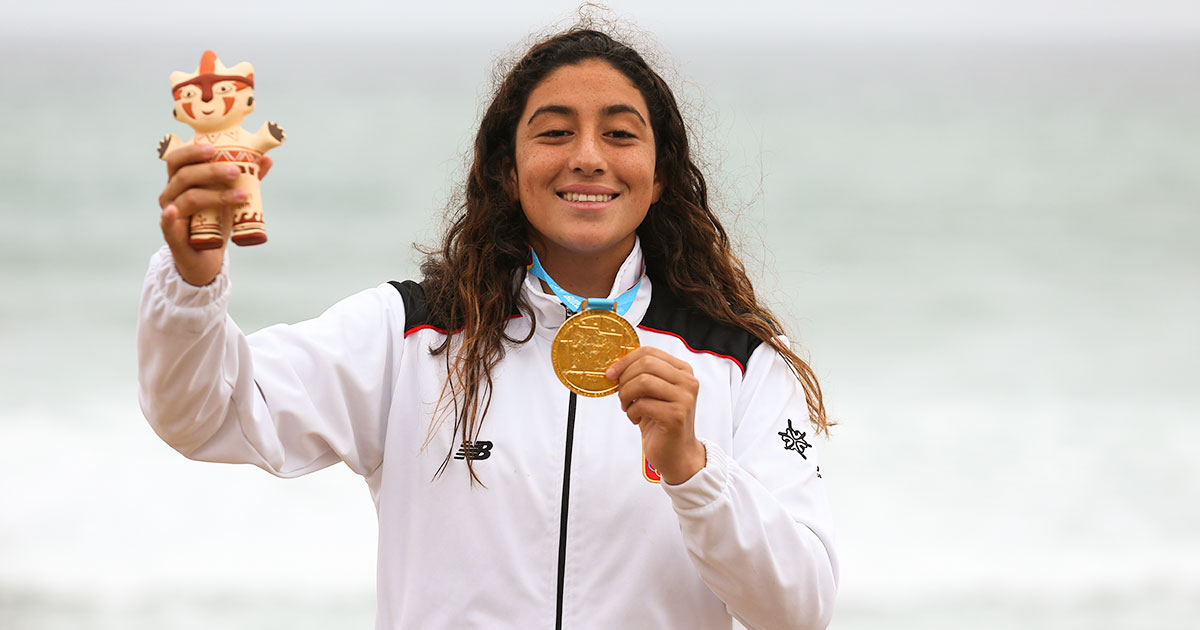 Daniella Rosas, medallista de Oro en la modalidad Surf Open Femenino de Lima 2019