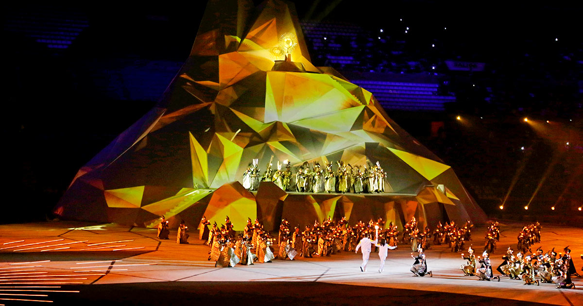 Artistas realizan coreografía durante la presentación de la Ceremonia de Inauguración de los Juegos Panamericanos Lima 2019