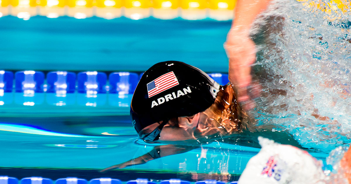 Nathan Adrian durante competencia de natación en los Juegos Olímpicos de Londres 2012.