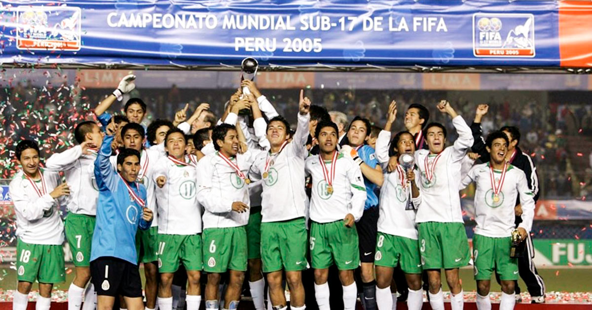 Selección mexicana sub 17 celebra victoria en la Copa Mundial de Fútbol Sub-17 2005