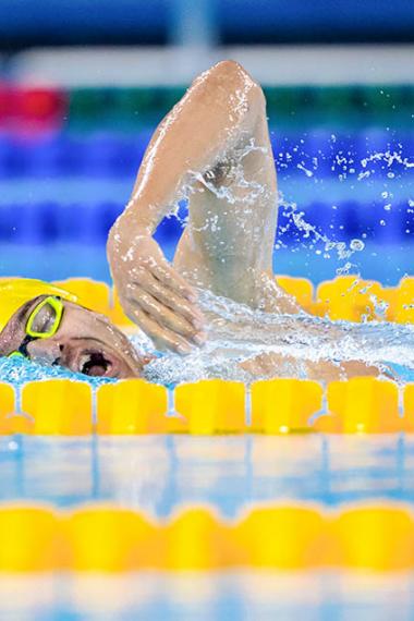 Douglas Rocha de Brasil compite en Para natación 400 m libre masculino S13 en Lima 2019 en la Villa Deportiva Nacional – VIDENA