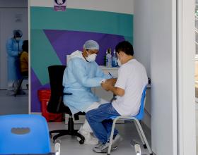 Realizan descarte gratuito con pruebas rápidas en el Centro de Atención para pacientes con COVID-19 de Pichanaqui 
