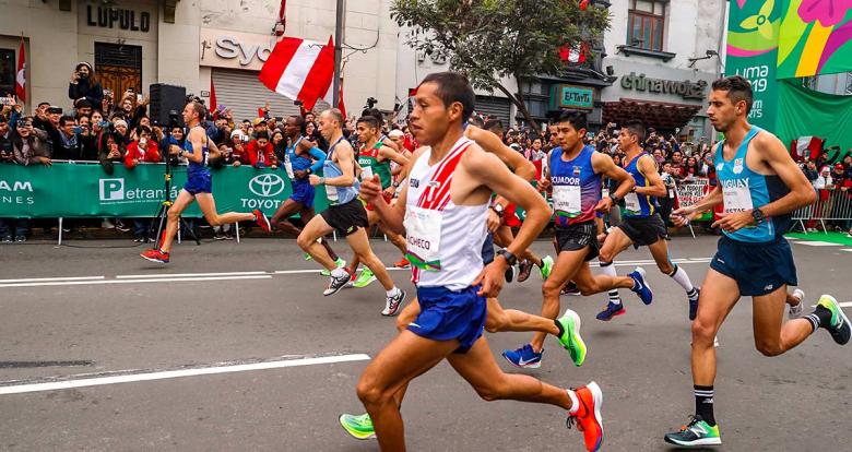 Maratonistas recorren circuito de Lima 2019