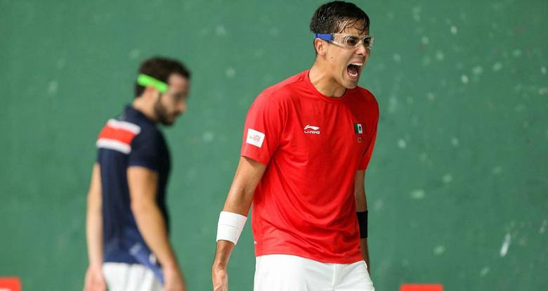Luis Molina de México se enfrenta a EEUU en frontenis dobles masculino, en los Juegos Lima 2019, en el Complejo Deportivo Villa Maria del Triunfo