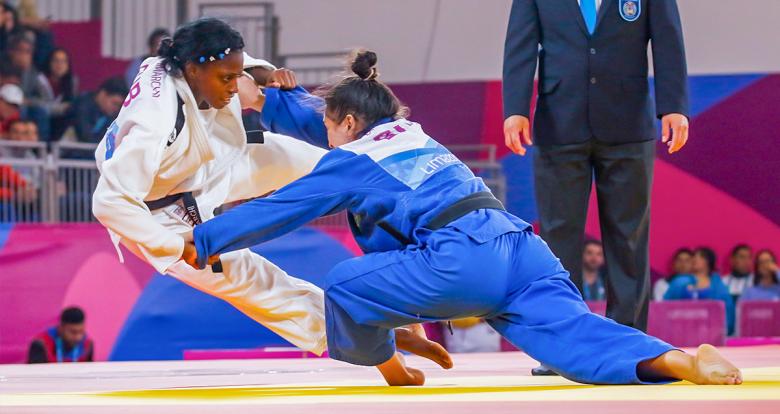 Kaliema Antomarchi de Cuba se enfrenta a Mayra Aguiar de Brasil en judo mujeres -78 kg en Lima 2019 en la Villa Deportiva Nacional – VIDENA.