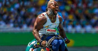 Mauricio Valencia celebra en los Juegos Paralímpicos Río 2016