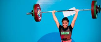 Levantadora de pesas mexicana completa su levantamiento en los Juegos Olímpicos de la Juventud 2018 Levantamiento de pesas, disciplina de Lima 2019 