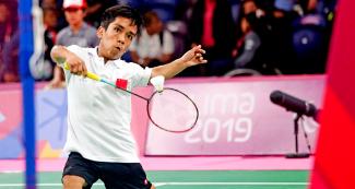 Hector Salva from Peru during a match against Angel Ielpo from Argentina in the Lima 2019 individual men’s Para badminton SS6 event at the National Sports Village – VIDENA.