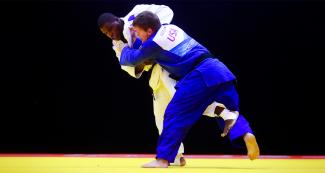 Los Para deportistas Yordani Fernandez de Cuba y Benjamin Goodrich de EEUU se enfrentan en la final de judo +100 kg, en los Juegos Parapanamericanos Lima 2019, realizado en la Villa Deportiva Nacional – VIDENA