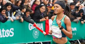 Valdilene Dos Santos participa en la maratón femenina de Lima 2019