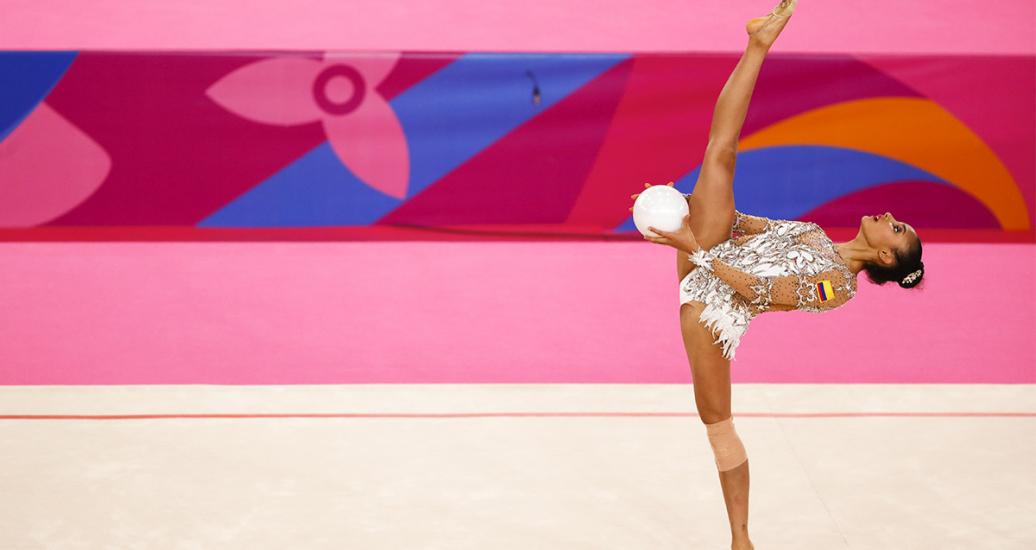 Colombian Oriana Viñas competing in individual rhythmic gymnastics at Villa El Salvador Sports Center at the Lima 2019 Games