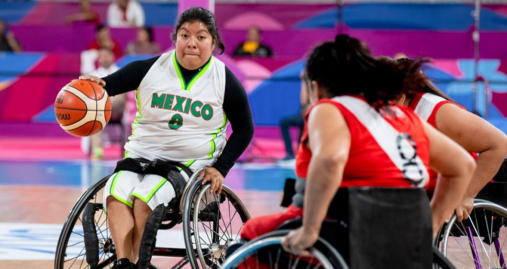 Para deportista mexicana Anaisa Perez se enfrenta a Perú en baloncesto en silla de ruedas femenino en los Juegos Parapanamericanos Lima 2019 en la Villa Deportiva Nacional – VIDENA.