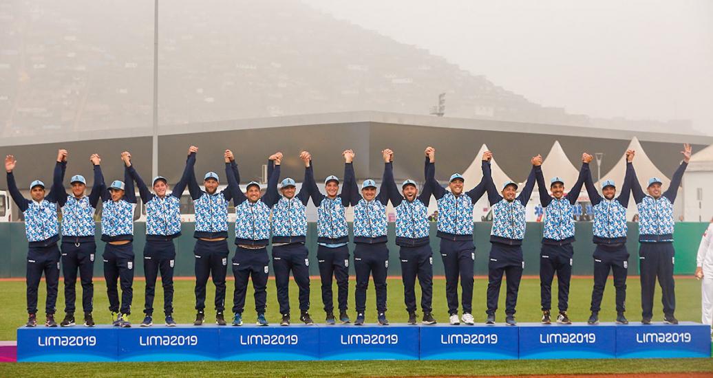 Equipo argentino de softball quedó en primer lugar y se llevaron la medalla de oro de los Juegos de Lima 2019 