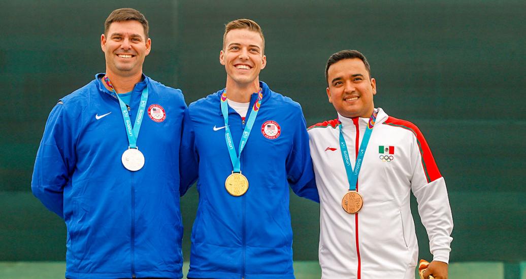 Shooters Timothy Sherry, Michael Mc Phail and José Luis Sánchez at the podium