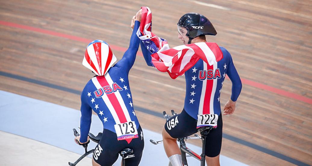 El equipo de ciclismo de EEUU celebró haber obtenido el oro en Persecución por Equipos Masculino en los Juegos Lima 2019 en la Villa Deportiva Nacional – VIDENA.