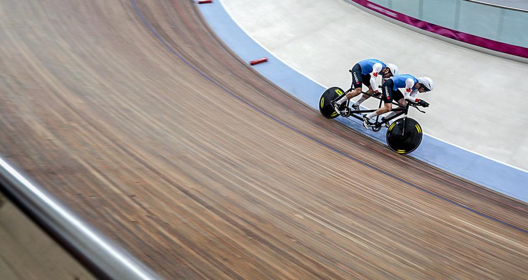 Lowell Taylor and his pilot Andrew Davidson in action during the Para cycling track competition at the National Sports Village – VIDENA, Lima 2019